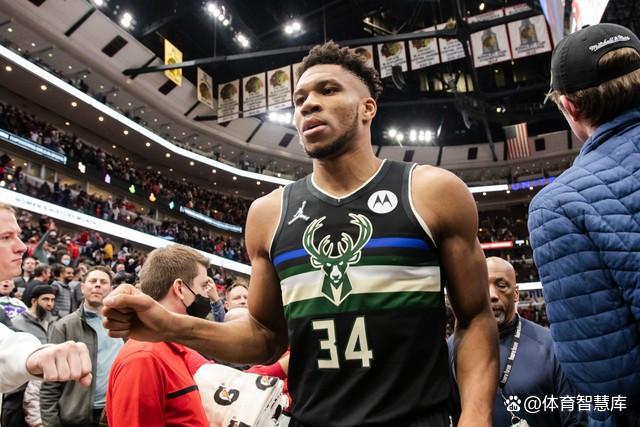 雄鹿新秀表现惊艳，全场观众掌声不断，名称方面位置本站必须阅读搜索.的简单介绍kaiyun体育官网下载