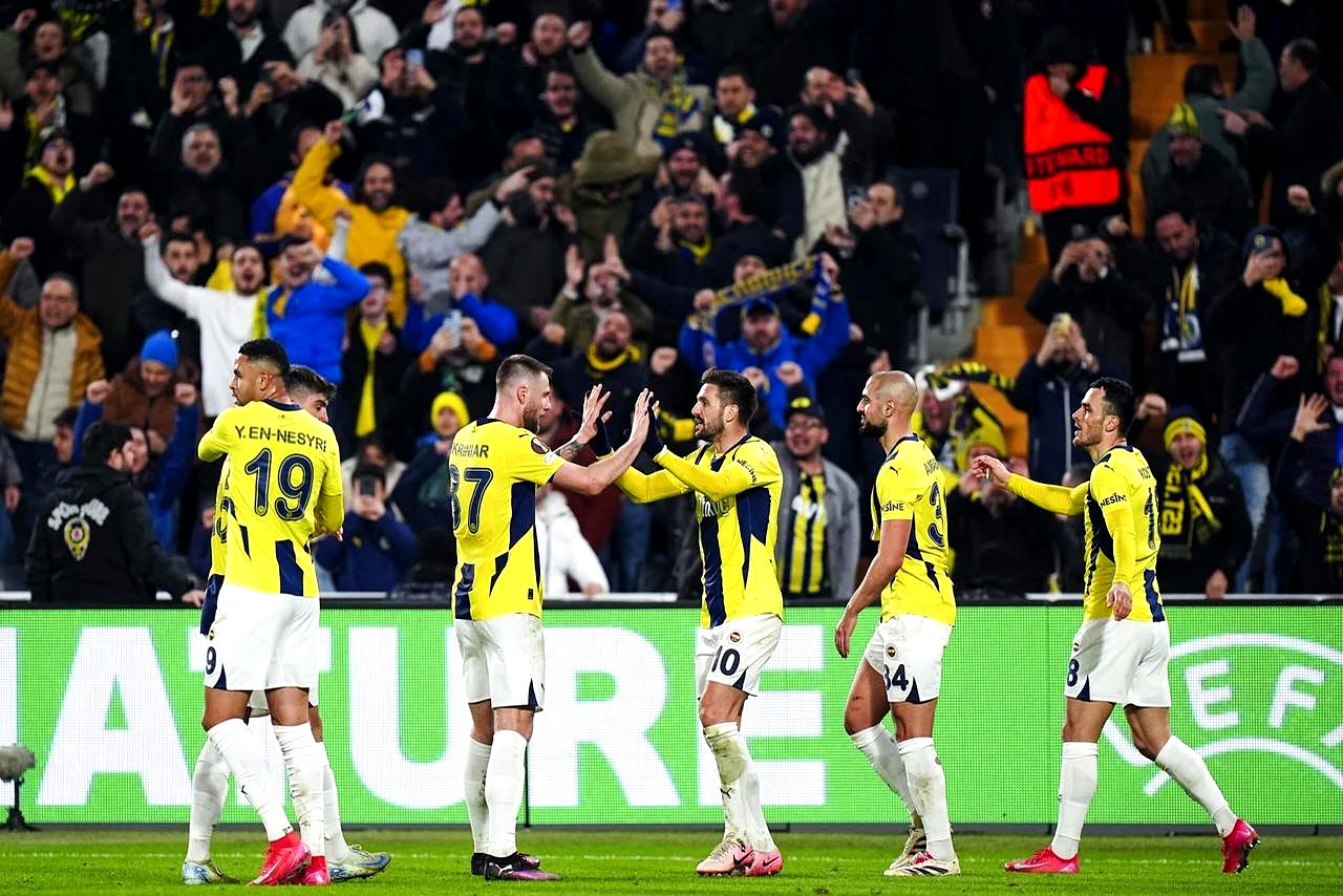 穆古鲁扎在切尔西比赛中晋级下一阶段，夺冠引发热议！比赛高潮迭起的简单介绍开云官方认证网址